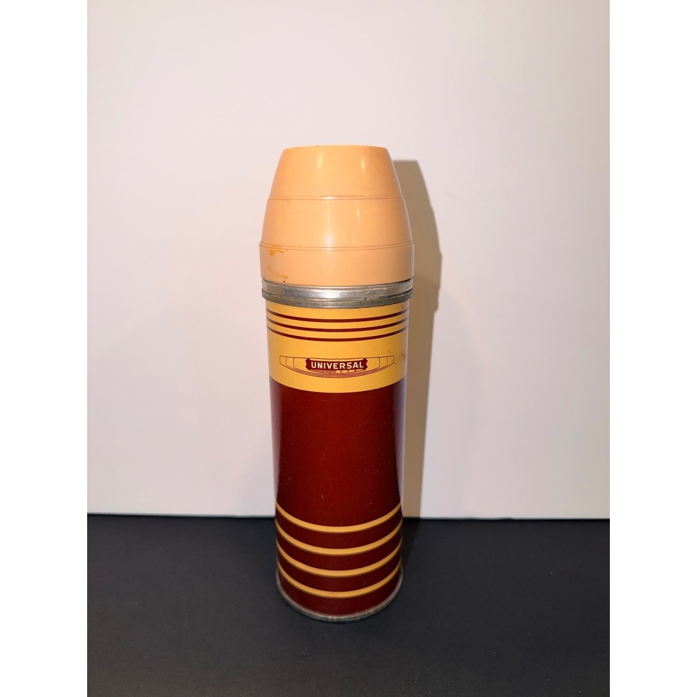 Vintage Universal Cork Thermos Bottle VB-2601 Maroon Landers Frary & Clark 10"